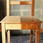 chaise à moitié décapée chaise à moitié décapée